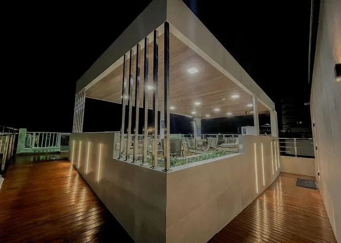 Israel Flat Tambaú